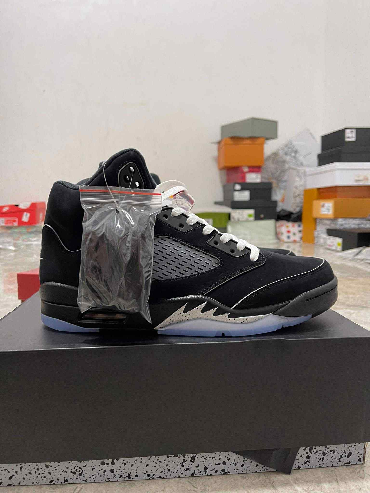 Air Jordan Metallic 5s 300